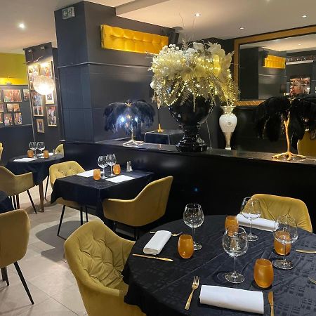 Hotel Restaurant Les Arcades Valenciennes Dış mekan fotoğraf